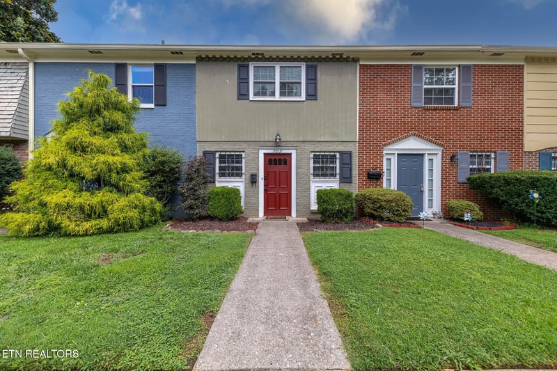 7019 Traditional Dr, Knoxville, TN 37909