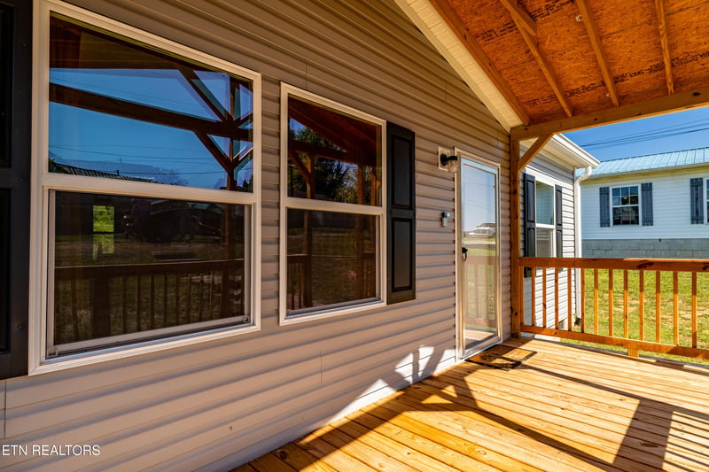 702 Childress Ave, Sweetwater, TN 37874