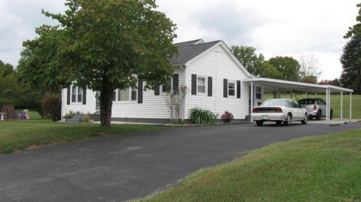 702 Commerce St, Loudon, TN 37774