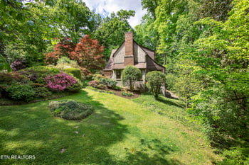 702 Forest Hills Blvd, Knoxville, TN 37919