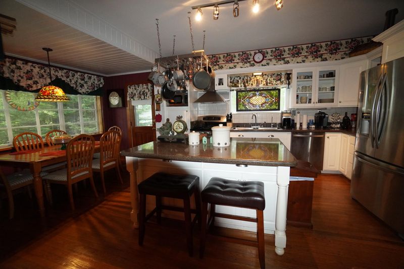 702 W 2nd North St, Morristown, TN 37814