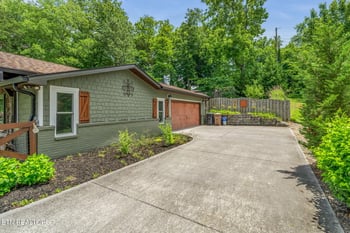 7020 Kinzalow Dr, Knoxville, TN 37909