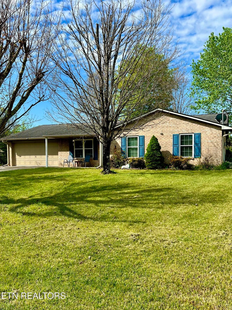 7021 Pisa Cir, Corryton, TN 37721