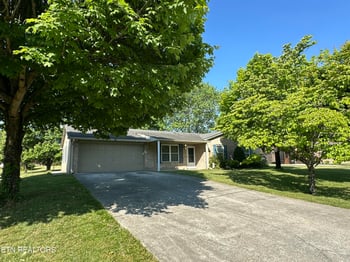 7021 Pisa Cir, Corryton, TN 37721