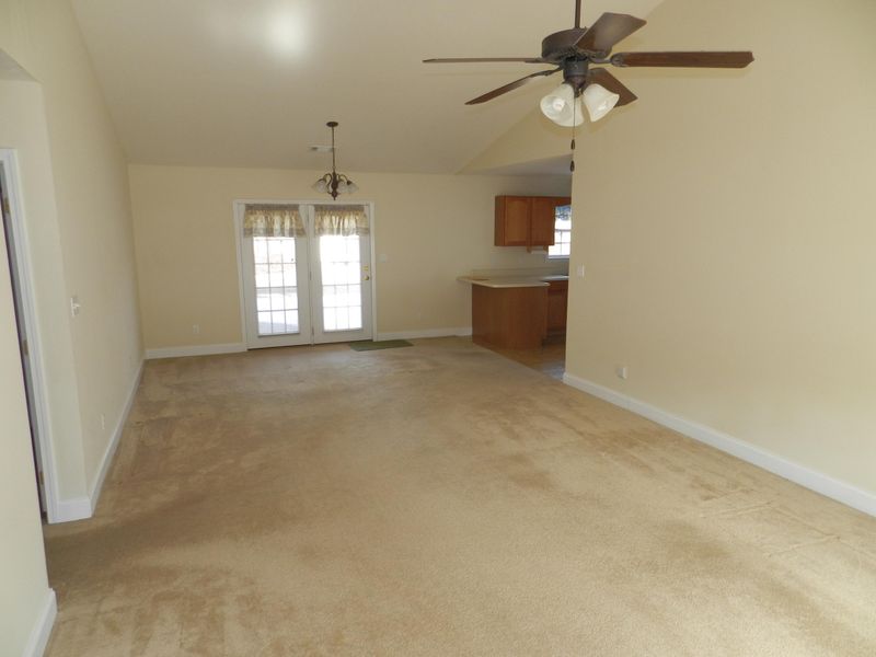 7022 Hurst Ln, Knoxville, TN 37918