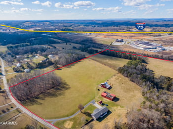 7028 Town Creek Road East, Lenoir City, TN 37772