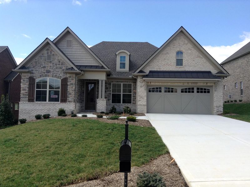 703 Briarstone Ln, Knoxville, TN 37934