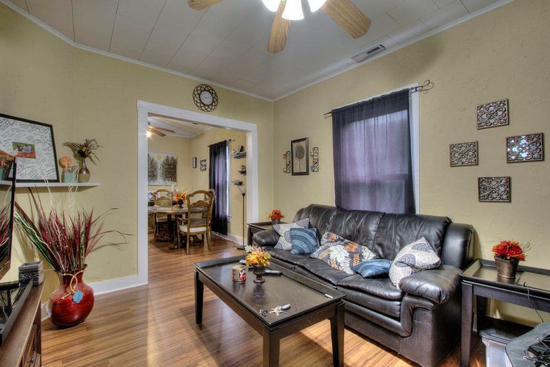 703 Poplar St, Loudon, TN 37774