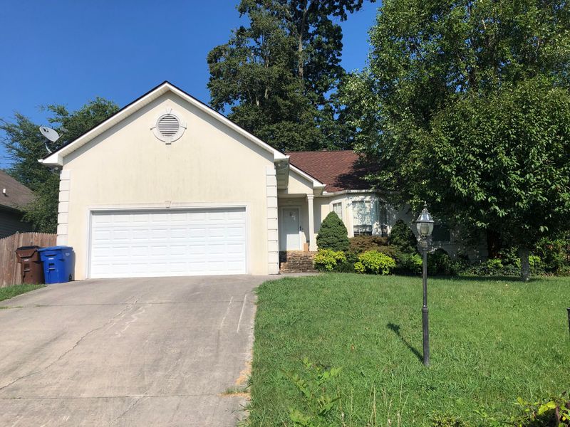 7030 Cherry Grove Rd, Knoxville, TN 37931