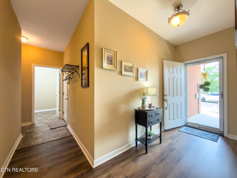 7036 High Alpine Ln, Knoxville, TN 37918