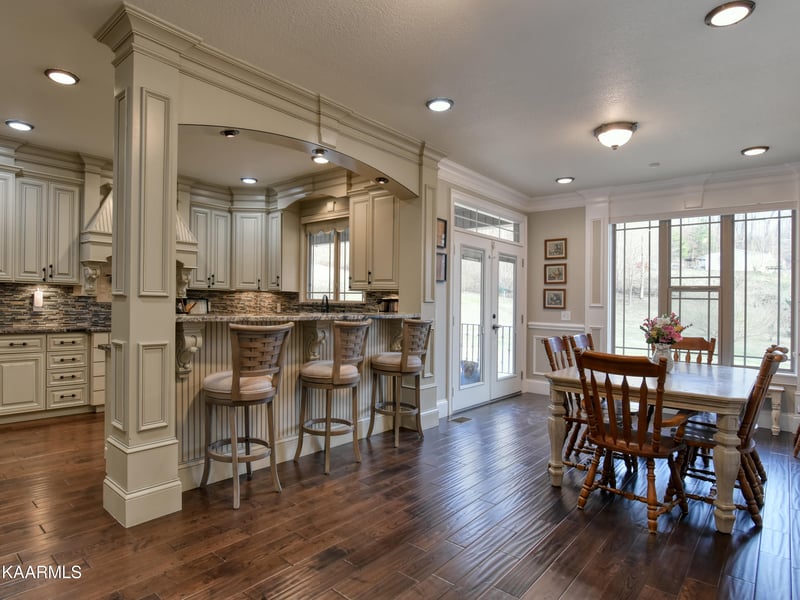 7038 Rising Rd, Knoxville, TN 37924