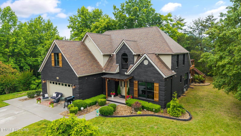 704 Blue Dun Ct, Pigeon Forge, TN 37863