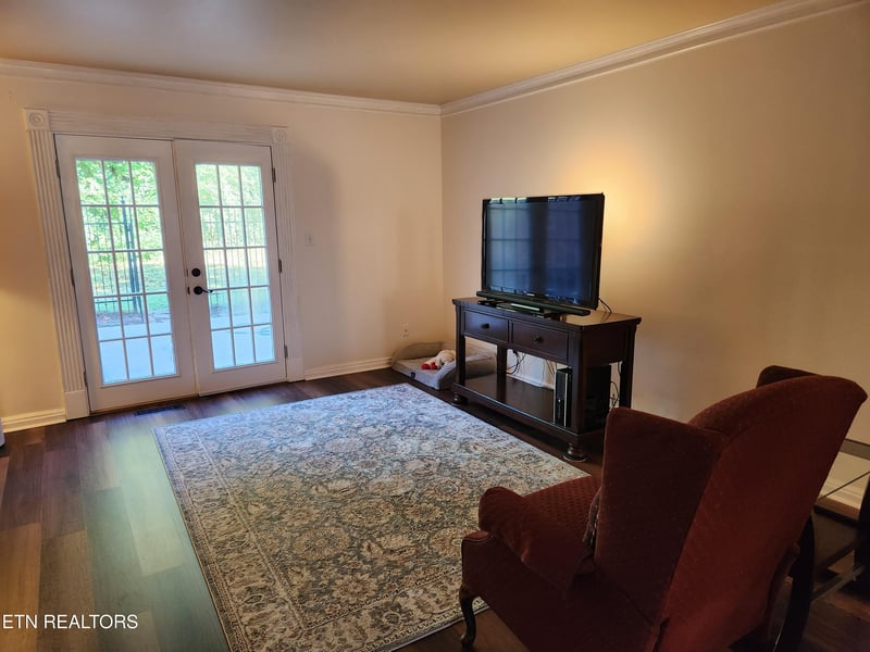 7041 Traditional Dr, Knoxville, TN 37909