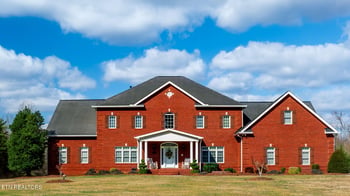 7042 Summer Oak Ln, Knoxville, TN 37918