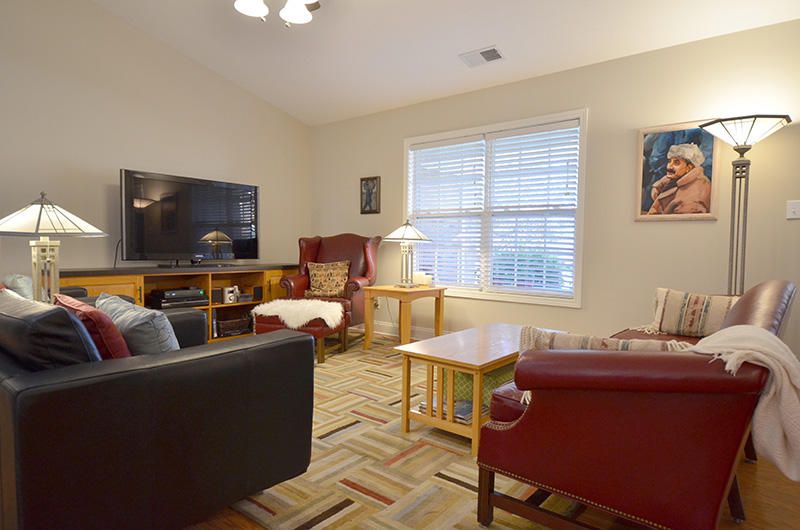 7044 Ghiradelli Rd, Knoxville, TN 37918
