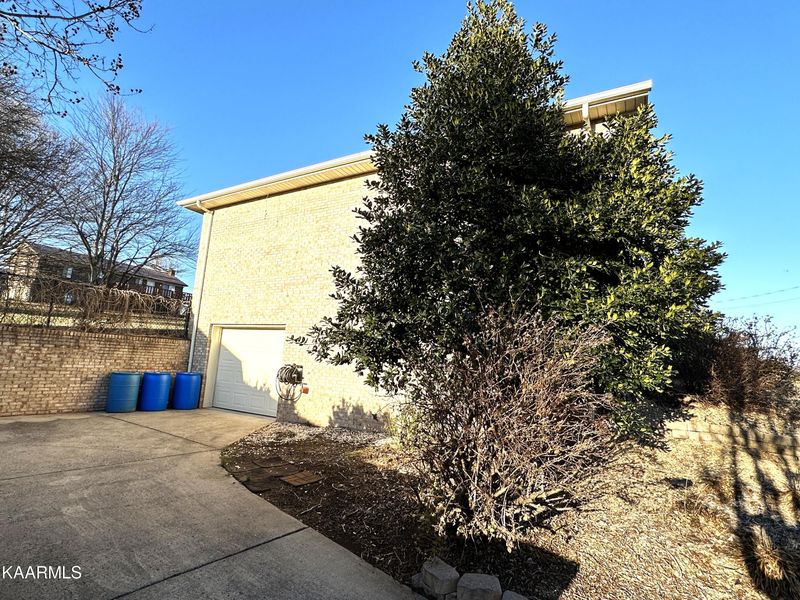 7052 S Crest Ave, Talbott, TN 37877