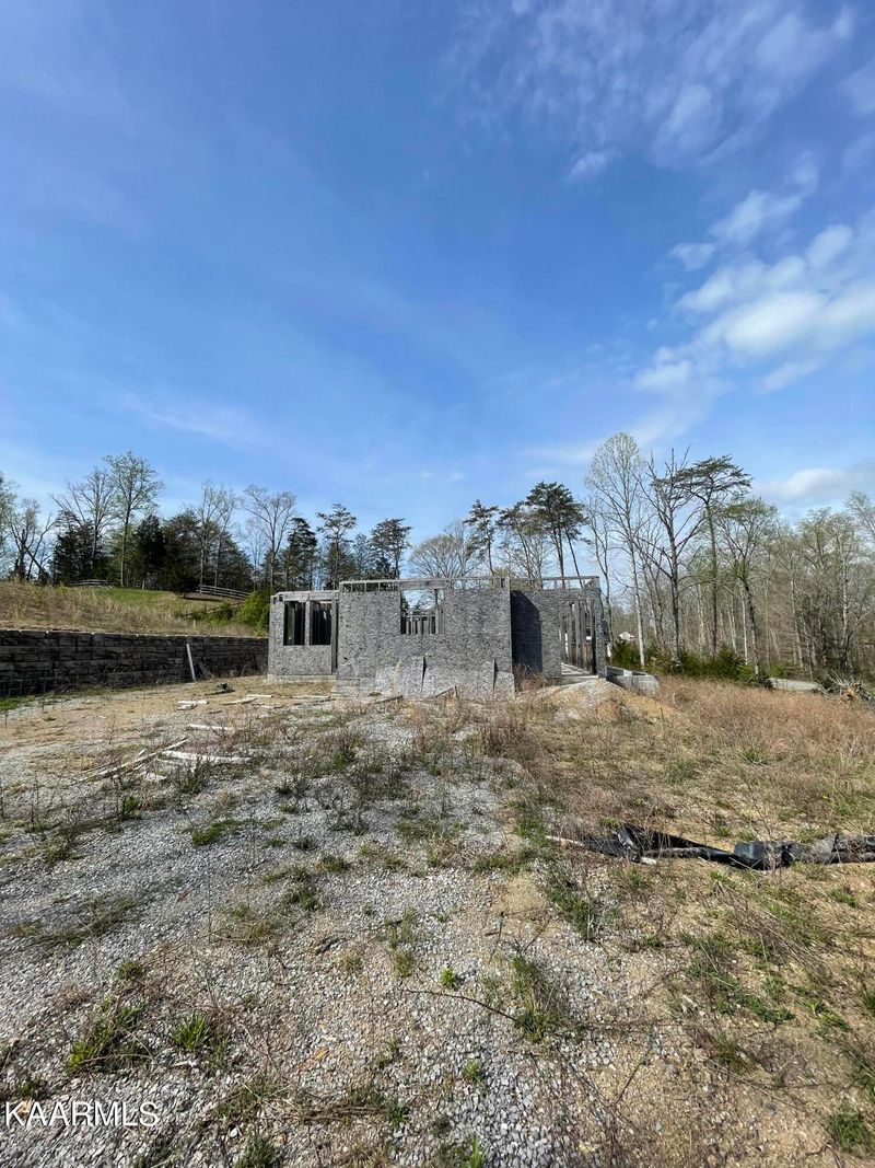 706 Paso Trl Way, Seymour, TN 37865