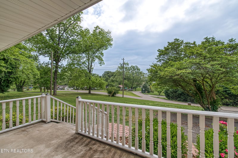 707 Victor Dr, Knoxville, TN 37912