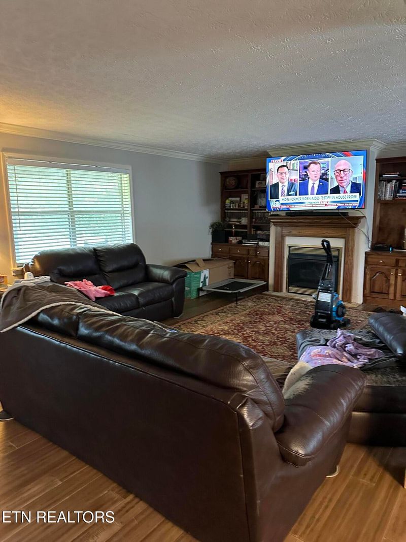 708 Calvin St, Kingston, TN 37763