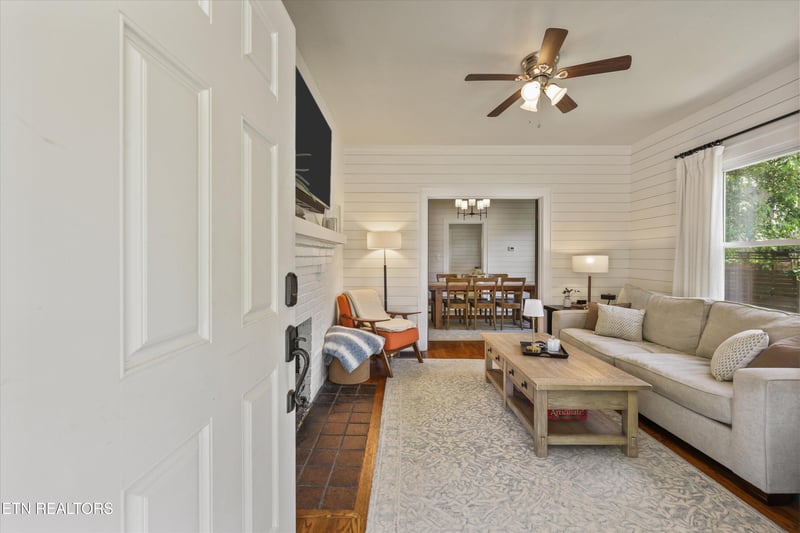 708 E Woodland Ave, Knoxville, TN 37917