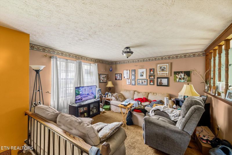 708 Old Cemetery Rd, Madisonville, TN 37354