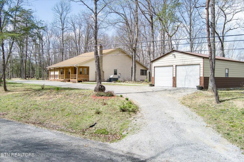708 Poston Dr, Monterey, TN 38574