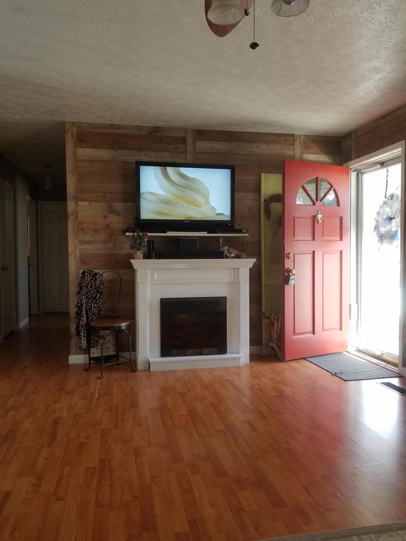 708 Winston Dr, Seymour, TN 37865