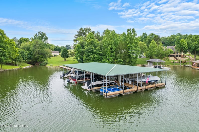 708 Wood Duck Dr, Vonore, TN 37885