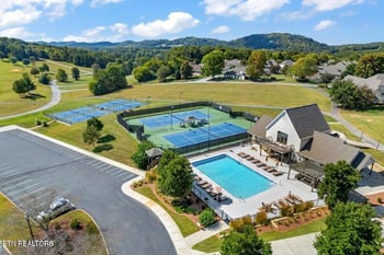 708 Wood Duck Dr, Vonore, TN 37885