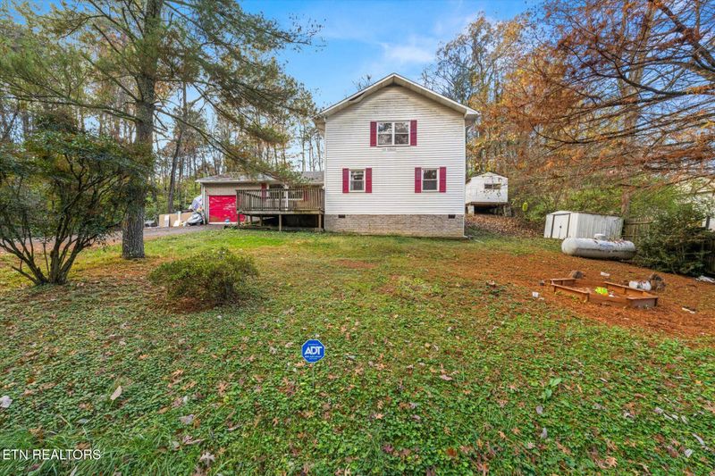 709 Brown Mountain Loop Rd, Knoxville, TN 37920