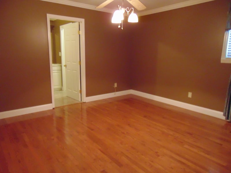 709 Montvue Ave, Kingston, TN 37763