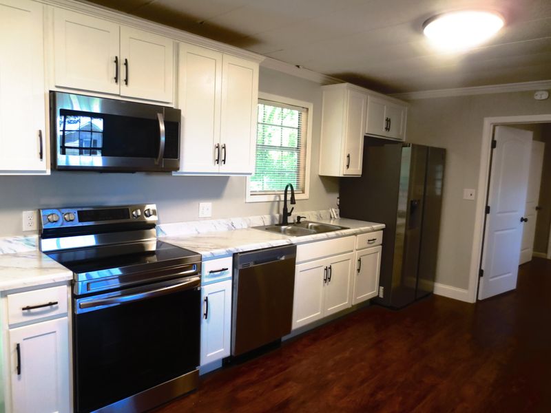 709 North Ave, Athens, TN 37303