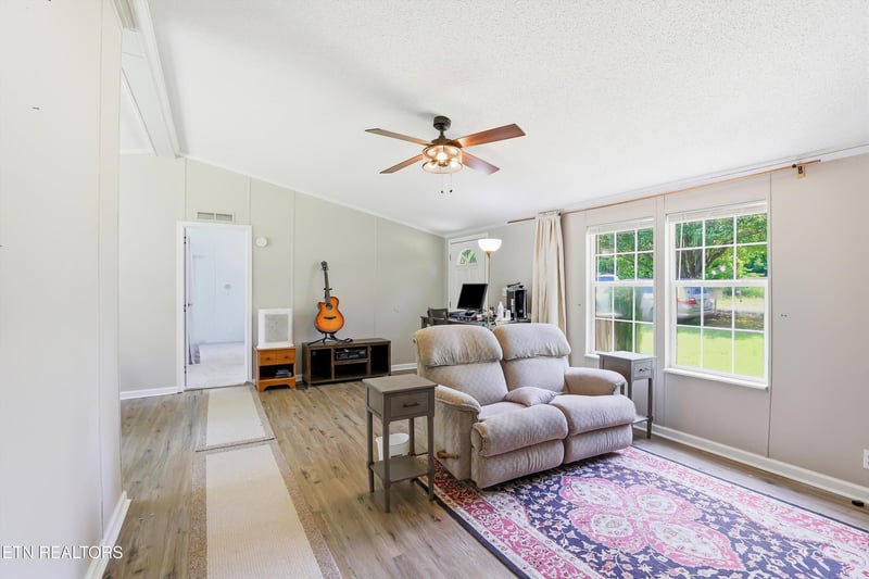 709 S Farnum St, Friendsville, TN 37737