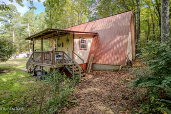 71 Lake Dr, Crossville, TN 38572