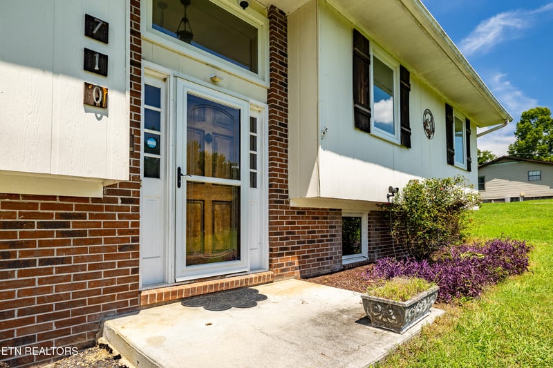 710 Beard Valley Rd, Maynardville, TN 37807