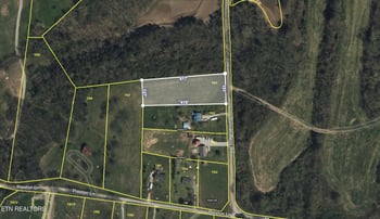 710 Sullivan Bend Rd, Elmwood, TN 38560