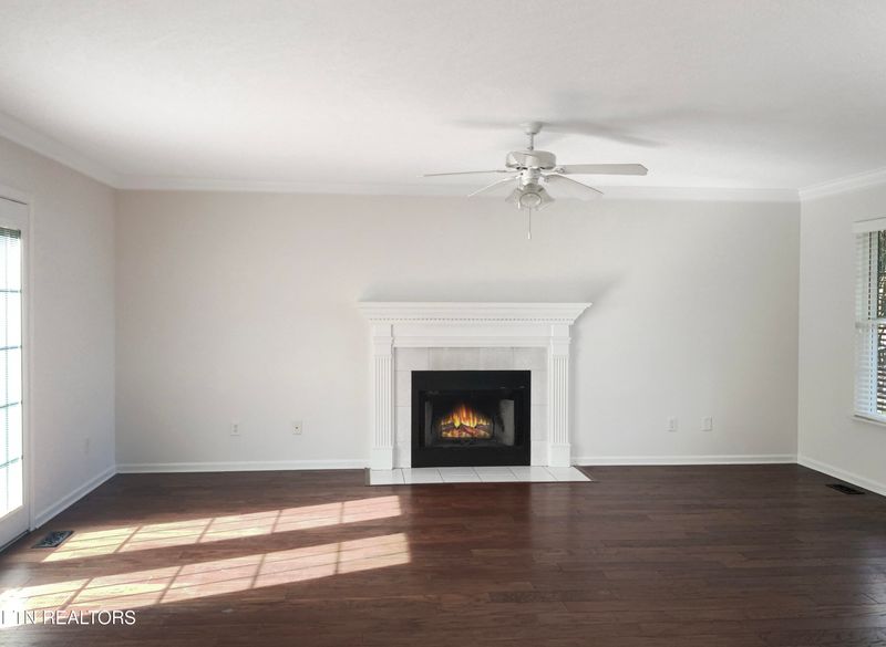 7100 Bent Creek Ln, Corryton, TN 37721