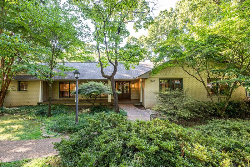 7100 Stone Mill Dr, Knoxville, TN 37919