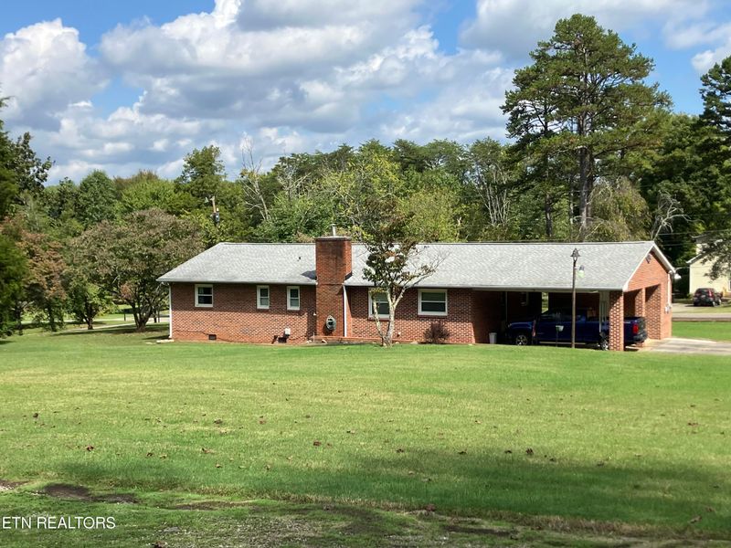 7101 Oakmeade Rd, Powell, TN 37849