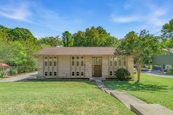 7104 Westavia Dr, Knoxville, TN 37909