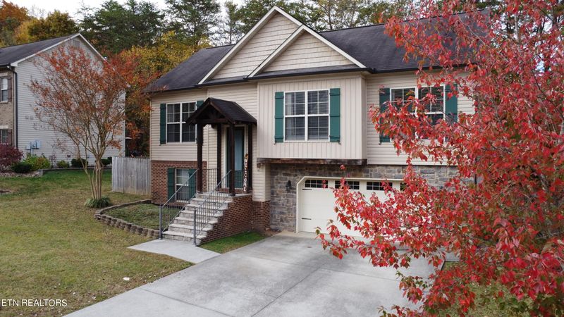 7107 Grizzly Creek Ln, Powell, TN 37849