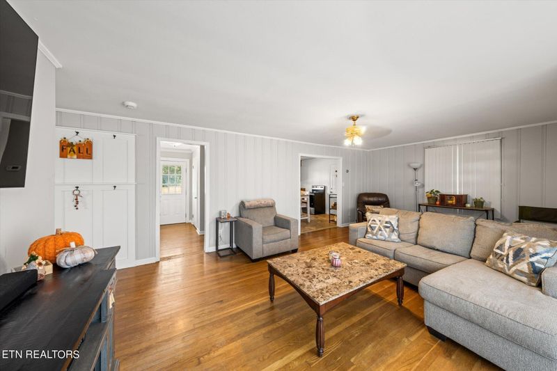 711 Highland Ave, Loudon, TN 37774