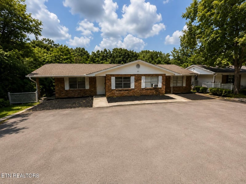 711 Murray Dr, Knoxville, TN 37912