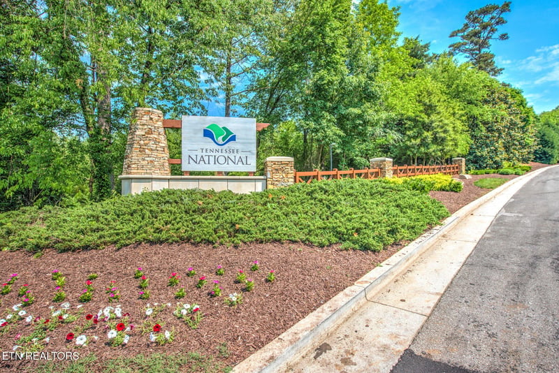 711 Sedge Ln, Loudon, TN 37774