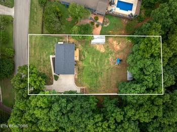 7112 Bonny Kate Dr, Knoxville, TN 37920