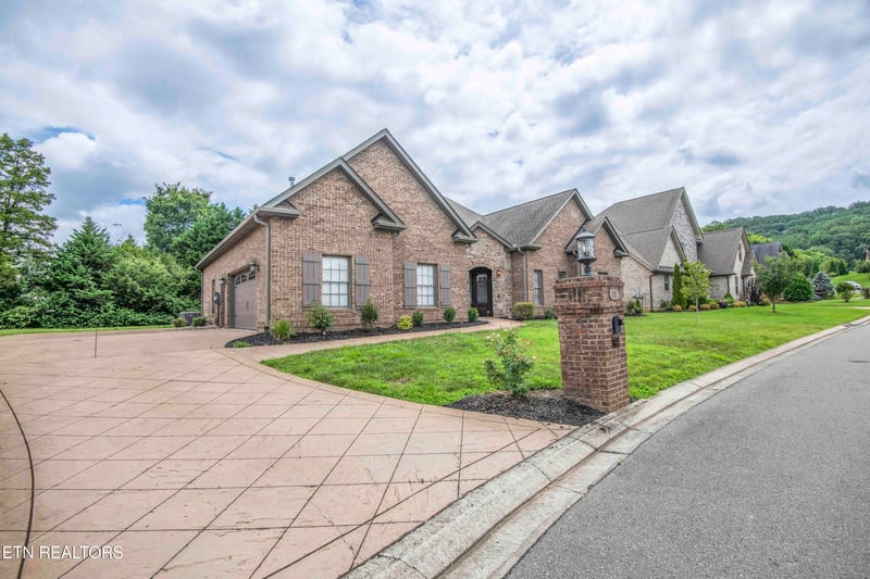 7112 Marlee Park Blvd, Knoxville, TN 37921
