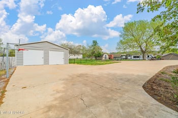 7112 Weaver Rd, Powell, TN 37849