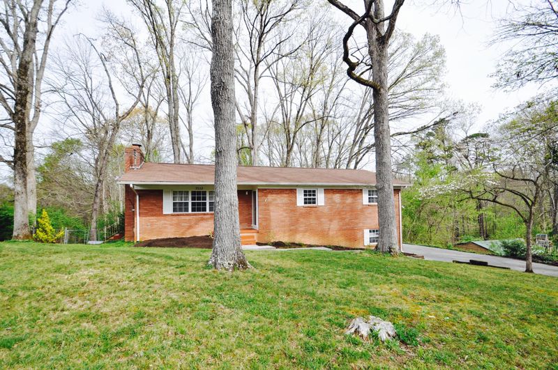 7113 N Ruggles Ferry Pike, Knoxville, TN 37924