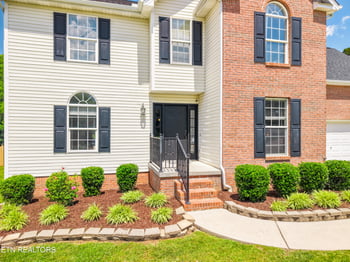 7114 Hannah Brook Rd, Knoxville, TN 37918