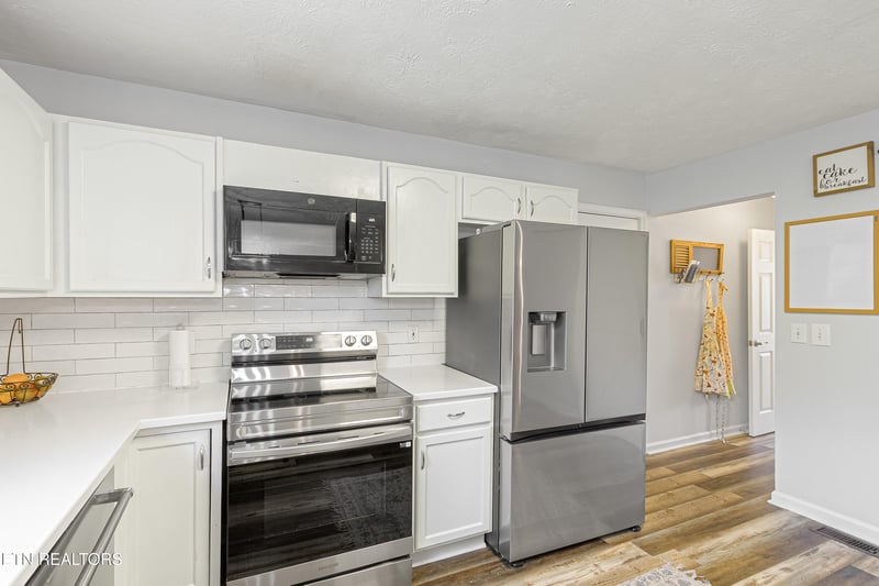 7114 Hannah Brook Rd, Knoxville, TN 37918
